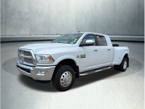 Used 2015 RAM 3500 Laramie AWD/4WD image 1