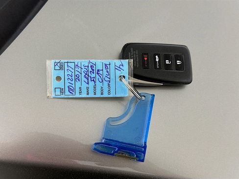 Used 2017 Lexus IS 200t w/ Premium Package image 32