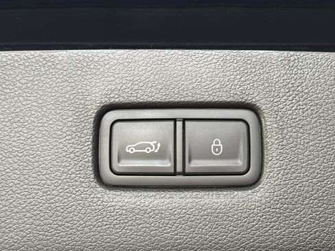 Used 2024 Genesis GV80 2.5T AWD/4WD image 14