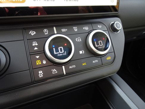 New 2026 Land Rover Defender 110 S image 22