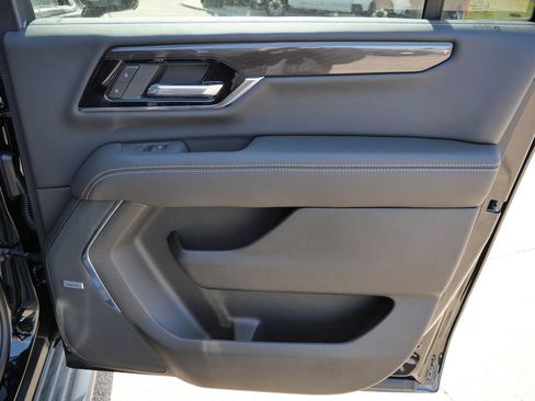 New 2026 GMC Yukon XL Elevation image 26