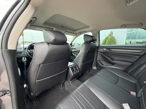 Used 2021 Honda Accord Touring image 20