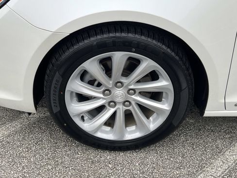 Used 2016 Buick LaCrosse Leather image 11