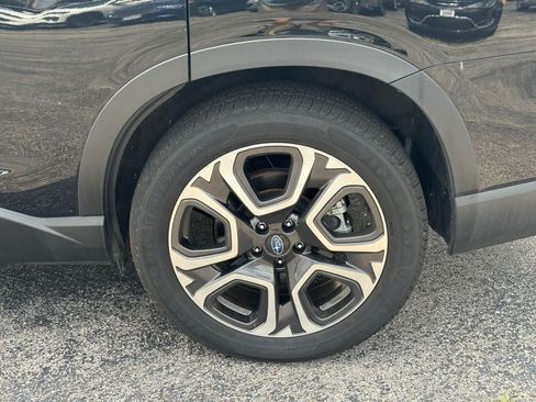 Used 2023 Subaru Ascent Limited AWD/4WD image 6