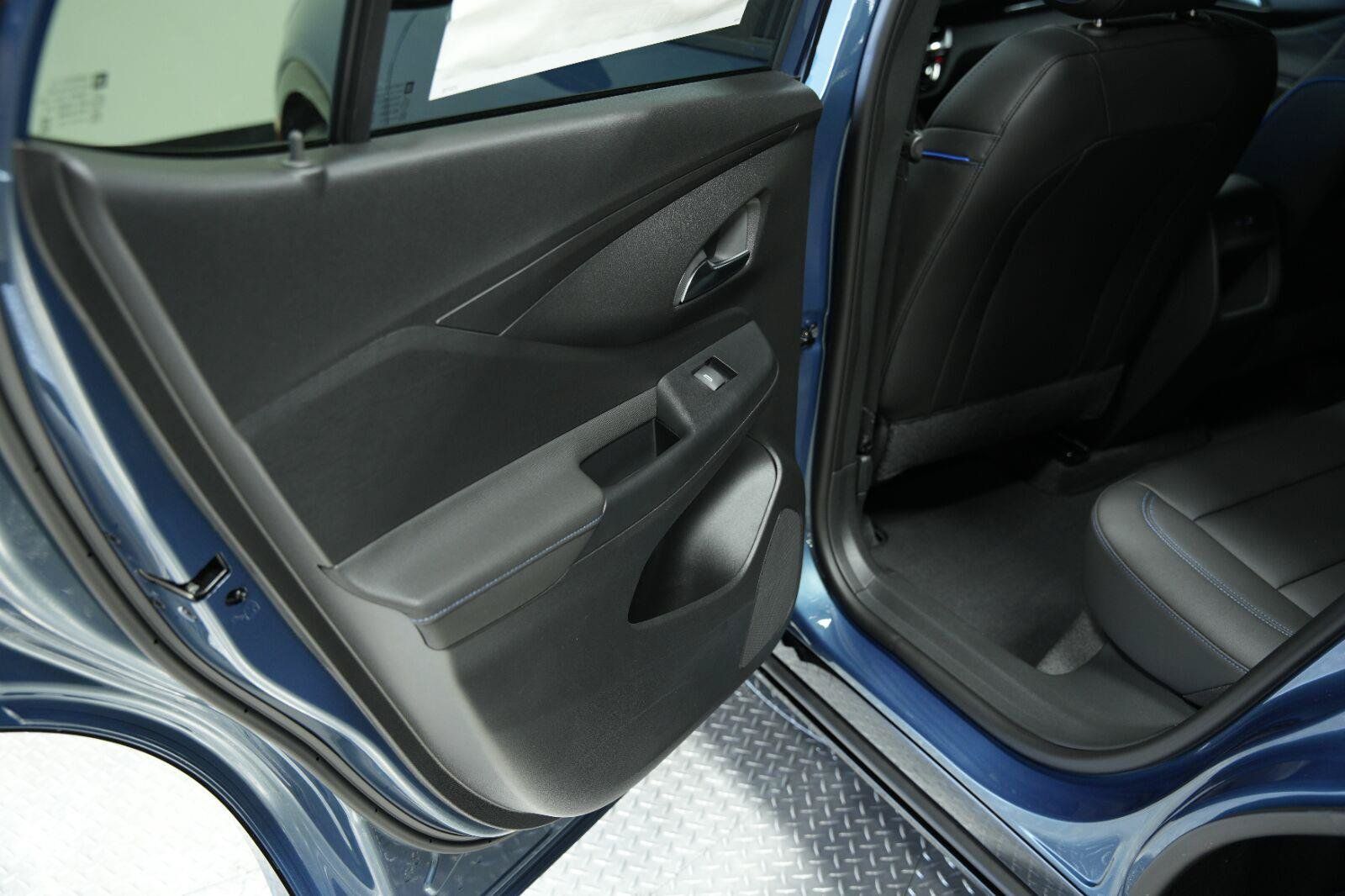 New 2026 Buick Envista Sport Touring w/ Convenience I Package FWD image 24