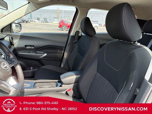 Certified 2024 Nissan Kicks SV image 14