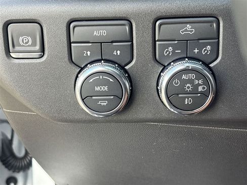 Used 2026 GMC Sierra 1500 Elevation AWD/4WD image 18