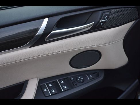 Used 2016 BMW X3 xDrive28i w/ Premium Package image 19