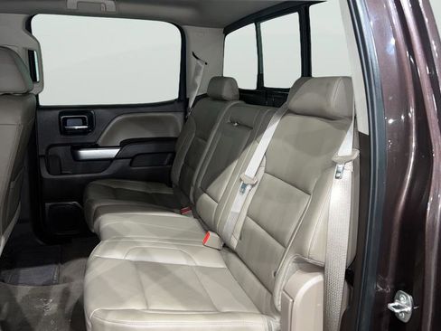 Used 2016 Chevrolet Silverado 1500 LTZ Z71 image 32