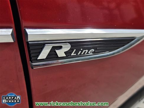 Used 2022 Volkswagen Passat 2.0T R-Line image 18