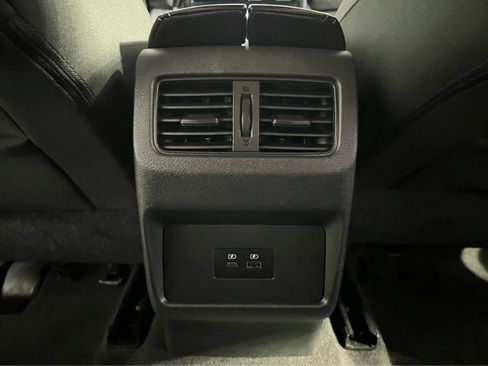 Certified 2022 Nissan Rogue SV AWD/4WD image 11