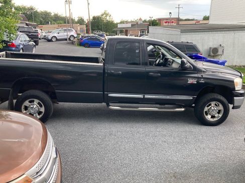 Used 2007 Dodge Ram 2500 Truck SLT image 4