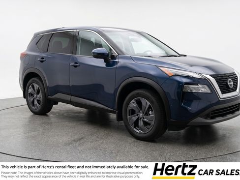 Used 2025 Nissan Rogue SV FWD image 1