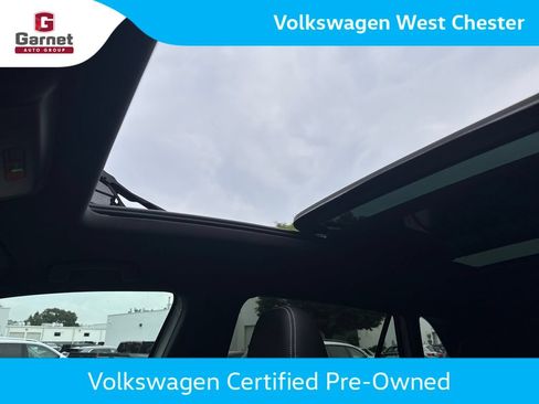 Certified 2023 Volkswagen Atlas Cross Sport SEL R-Line AWD/4WD image 24