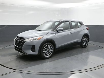 Used 2023 Nissan Kicks SV