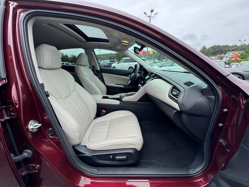 Used 2019 Honda Insight Touring image 24