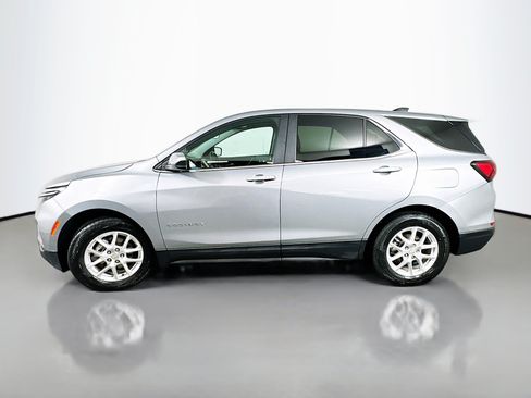 Used 2024 Chevrolet Equinox LT FWD image 4