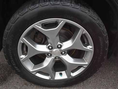 Used 2015 Subaru Forester 2.5i Touring w/ Eyesight & Navigation System image 48