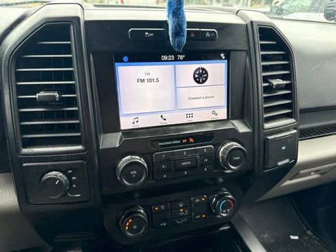 Used 2019 Ford F150 XL w/ Equipment Group 101A Mid AWD/4WD image 12