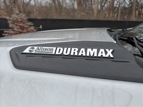 Used 2022 Chevrolet Silverado 3500 High Country w/ Z71 Off-Road Package image 11