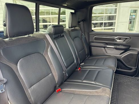 Used 2024 RAM 1500 Laramie AWD/4WD image 36