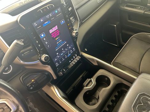 Used 2023 RAM 2500 Laramie AWD/4WD image 56