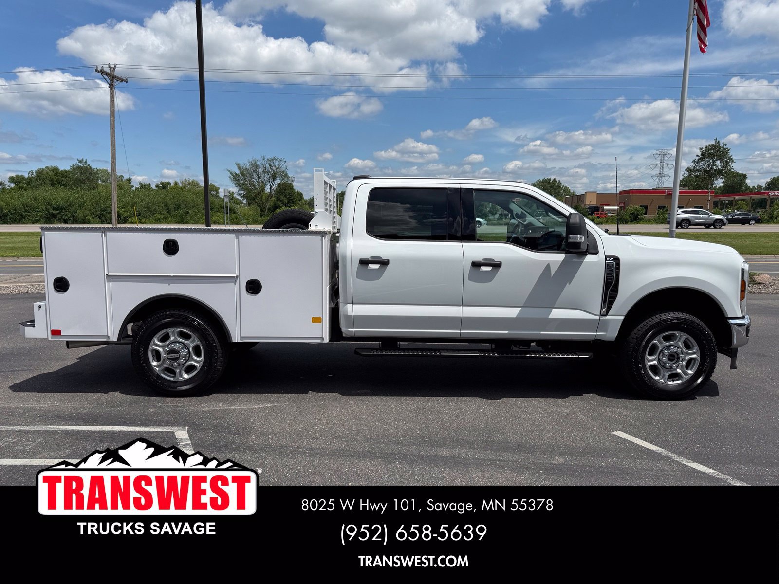 Used 2025 Ford F350 XLT AWD/4WD image 15