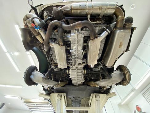 Used 1992 Porsche 911 Turbo image 49