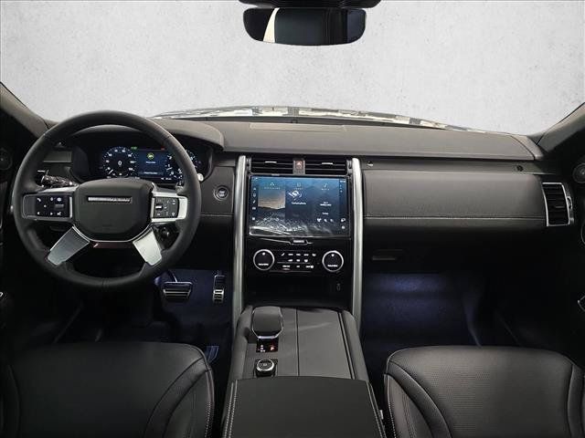 New 2026 Land Rover Discovery Limited Edition AWD/4WD image 9