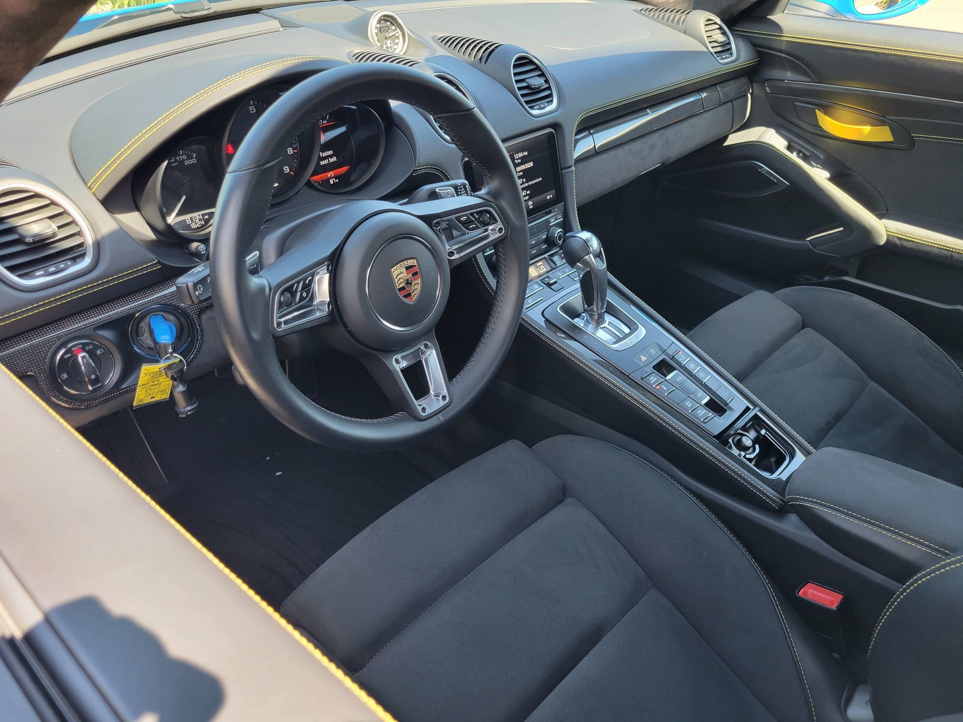 Certified 2023 Porsche 718 Boxster Spyder RWD image 12
