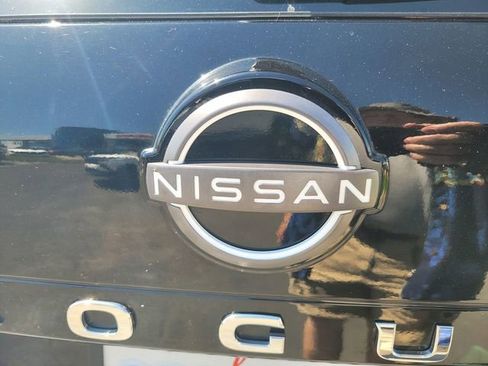 Certified 2023 Nissan Rogue S AWD/4WD image 10