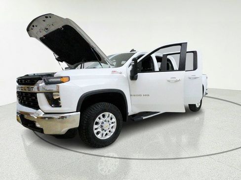 Used 2023 Chevrolet Silverado 3500 LT w/ True North Edition AWD/4WD image 10