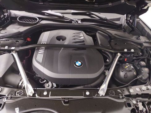 New 2026 BMW 740i w/ Premium Package image 29