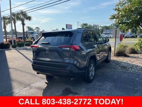 Used 2024 Toyota RAV4 XLE FWD image 3