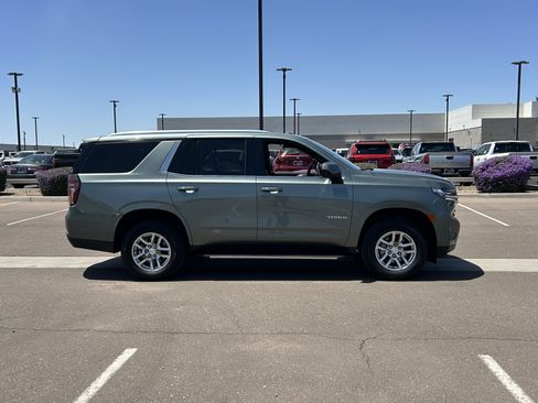 Used 2024 Chevrolet Tahoe LT AWD/4WD image 6