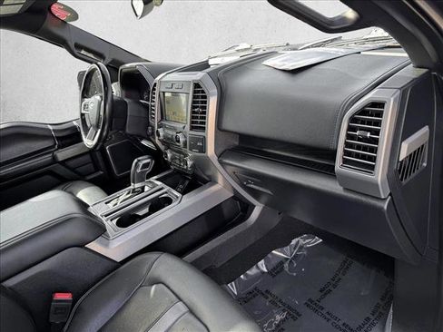 Used 2018 Ford F150 Platinum AWD/4WD image 21