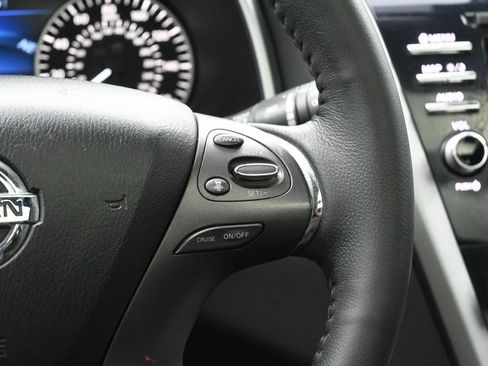 Used 2020 Nissan Murano SL AWD/4WD image 16