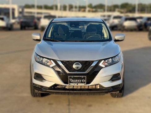 Used 2022 Nissan Rogue Sport S FWD image 5