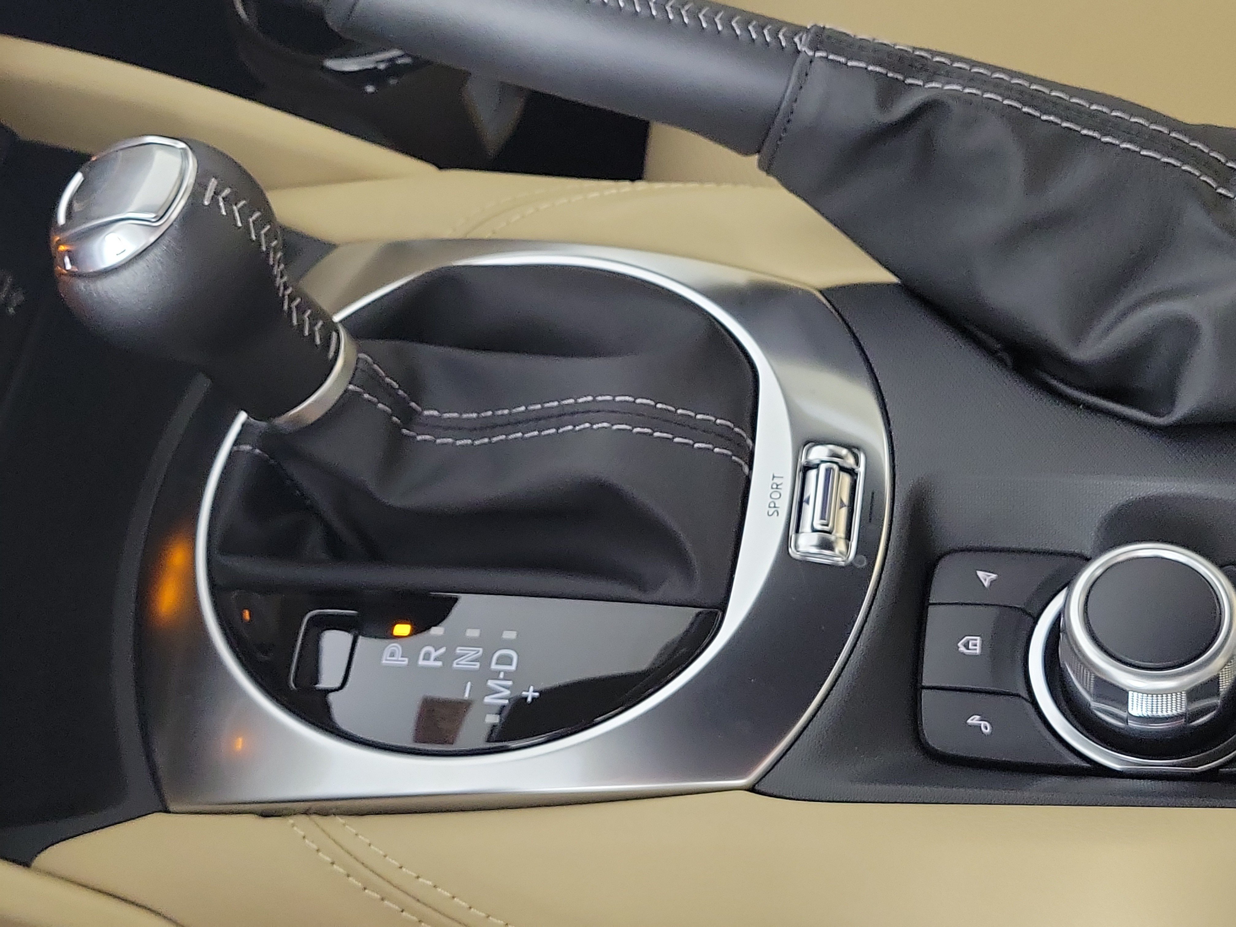 New 2026 MAZDA MX-5 Miata RF Grand Touring RWD image 24