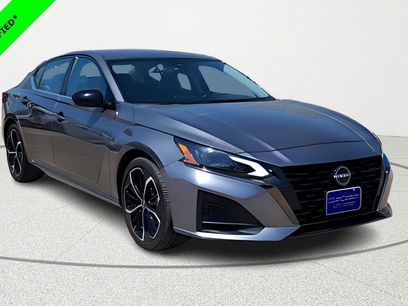 Used 2023 Nissan Altima 2.5 SR