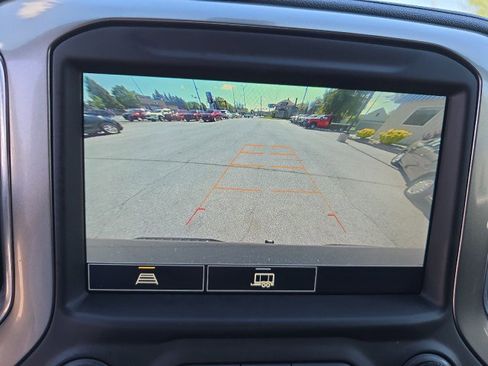 Used 2021 Chevrolet Silverado 1500 LT Trail Boss w/ Convenience Package II AWD/4WD image 29