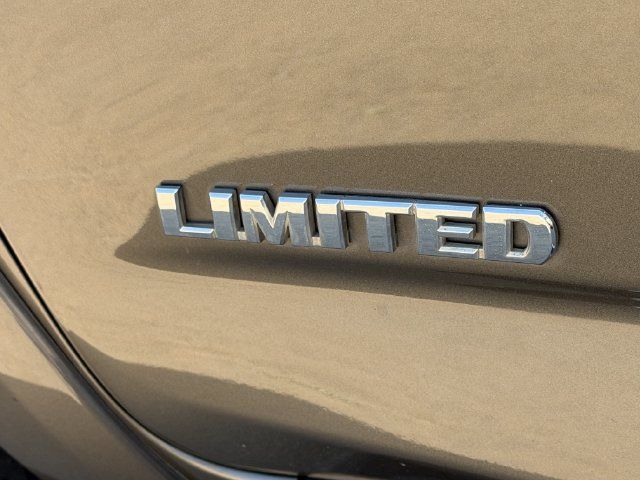 Used 2009 Toyota RAV4 Limited FWD image 8