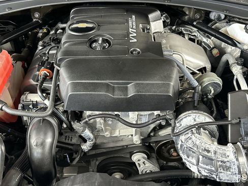 Used 2023 Chevrolet Camaro LT RWD image 26