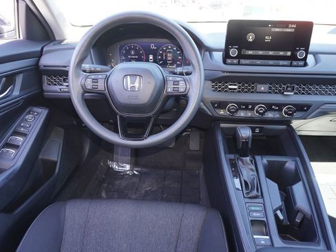 Used 2024 Honda Accord EX image 10