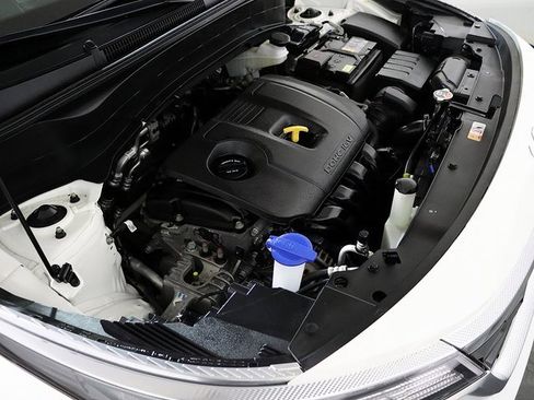 Used 2023 Kia Seltos S image 34