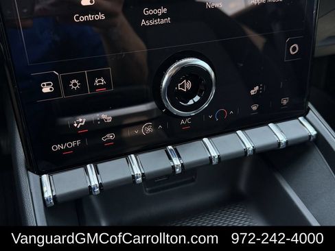 New 2027 GMC Terrain Elevation w/ Black Edition FWD image 17