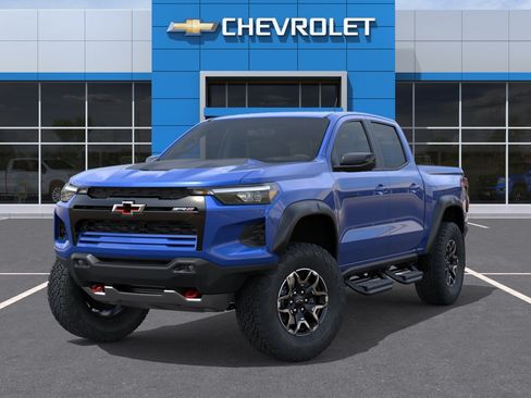 New 2026 Chevrolet Colorado ZR2 w/ Technology Package AWD/4WD image 6