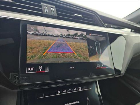 Used 2023 Audi e-tron Chronos w/ Chronos Package AWD/4WD image 31