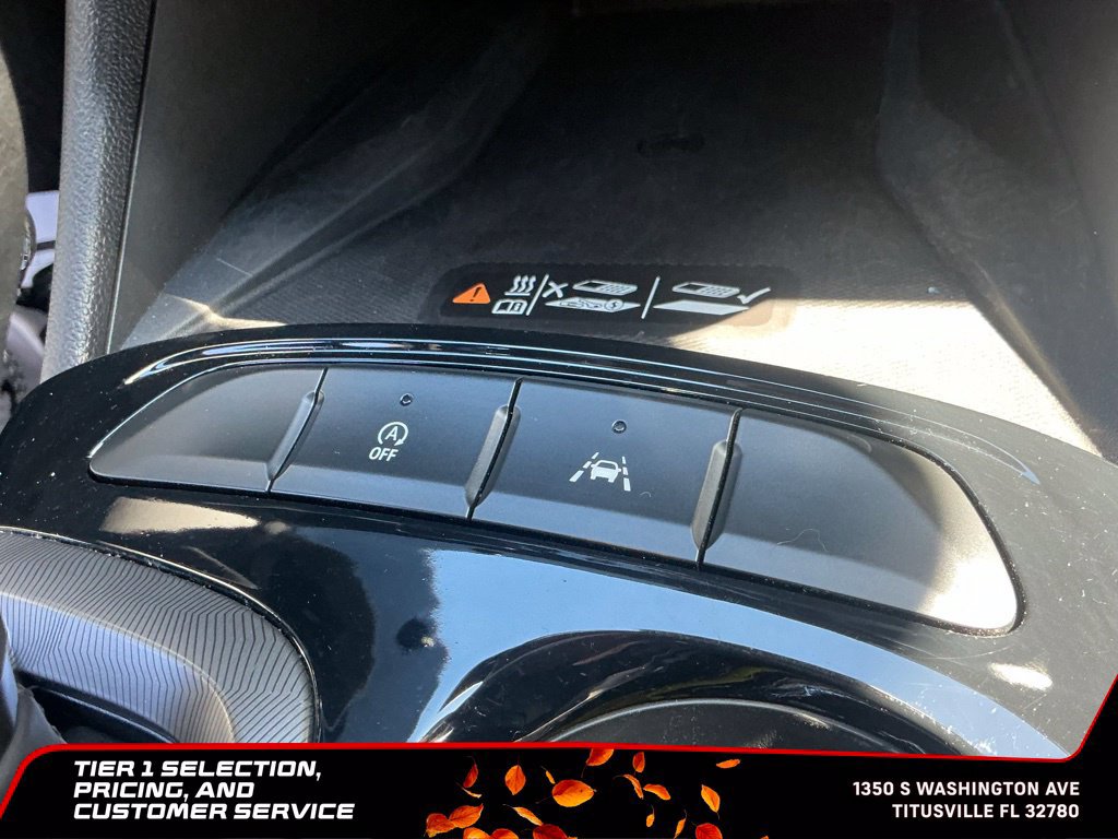 Used 2024 Buick Envista Sport Touring w/ Convenience II Package FWD image 29