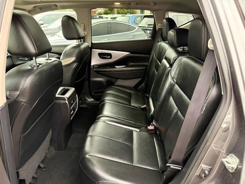 Used 2019 Nissan Murano SL w/ SL Technology Package AWD/4WD image 16